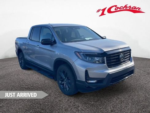 Used 2022 Honda Ridgeline Sport image 1