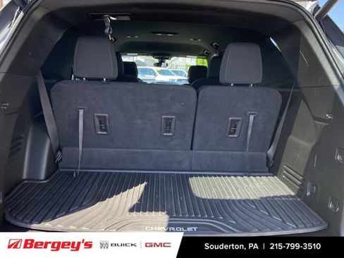 Used 2023 Chevrolet Traverse LT AWD/4WD image 30
