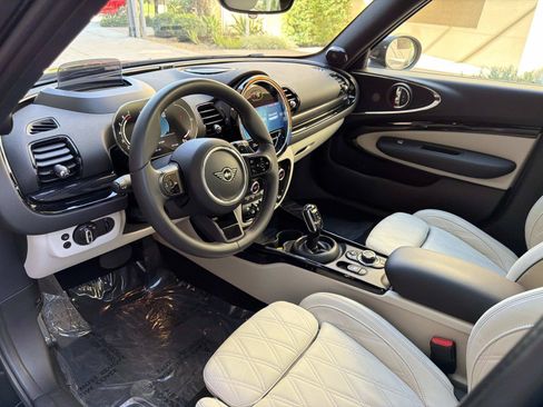 Used 2023 MINI Cooper Clubman S AWD/4WD image 13