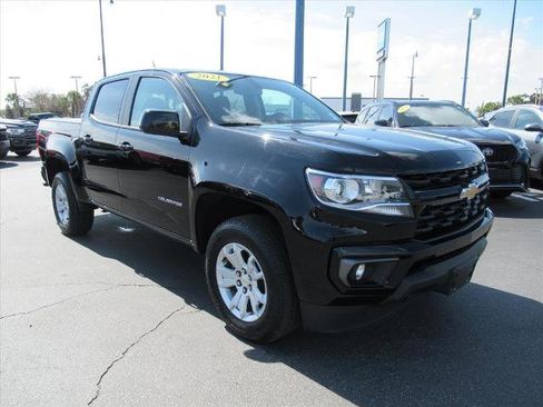 Used 2021 Chevrolet Colorado LT w/ LT Convenience Package image 3