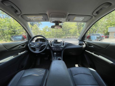 Used 2019 Chevrolet Equinox LT FWD image 18