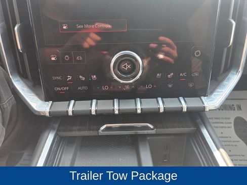 Used 2025 GMC Acadia Denali AWD/4WD image 31