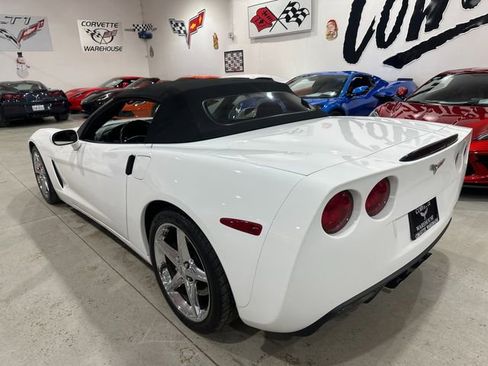 Used 2012 Chevrolet Corvette Convertible w/ 2LT Preferred Equipment Group image 3