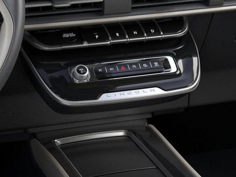 New 2025 Lincoln Corsair Premiere image 15