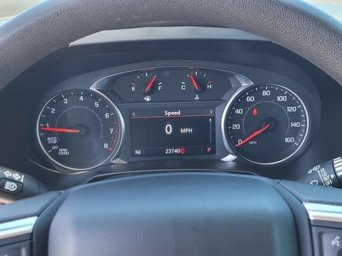 Used 2025 Chevrolet Blazer LT AWD/4WD image 26
