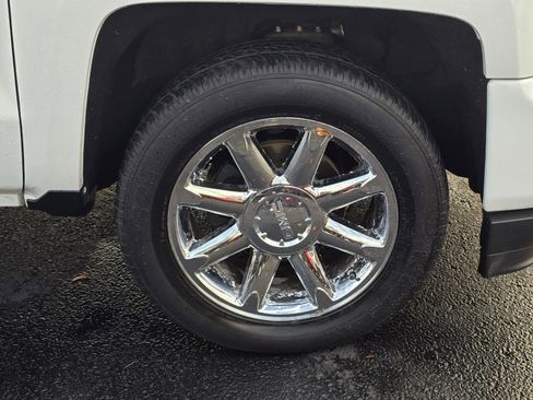 Used 2016 Chevrolet Silverado 1500 Custom w/ Custom Convenience Package image 9