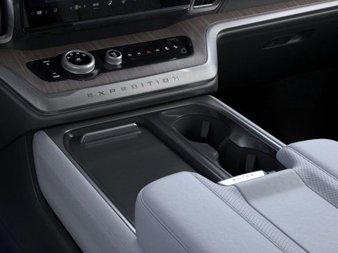 New 2026 Ford Expedition Platinum w/ Platinum Ultimate Package image 15