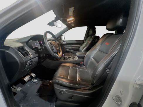 Used 2018 Dodge Durango R/T w/ Technology Group RWD image 16
