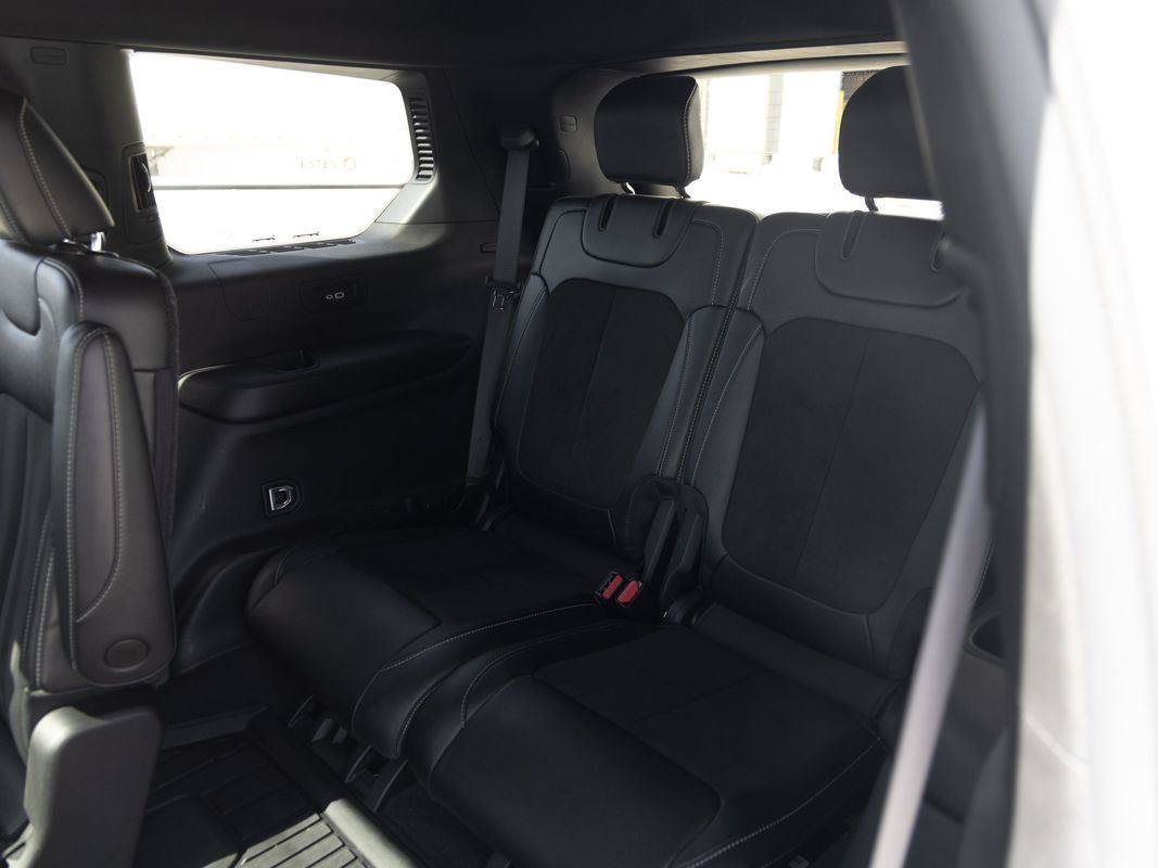 Used 2023 Jeep Grand Cherokee L Altitude AWD/4WD image 20