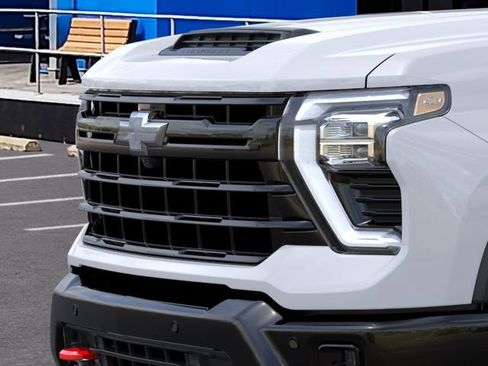 New 2026 Chevrolet Silverado 2500 LT w/ Trail Boss Package AWD/4WD image 13