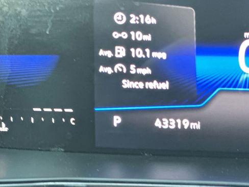 Used 2023 Volkswagen Taos SE image 15