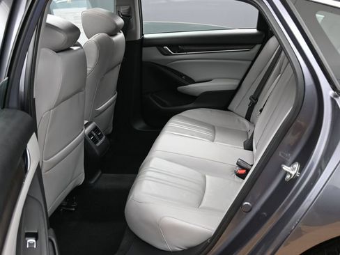 Used 2018 Honda Accord EX-L image 31