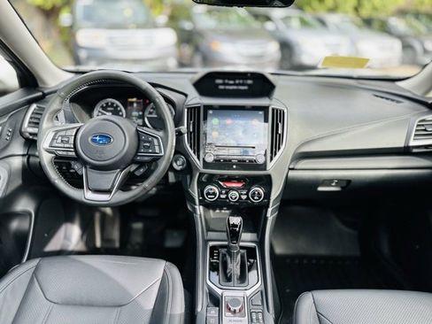 Used 2022 Subaru Forester Touring image 27