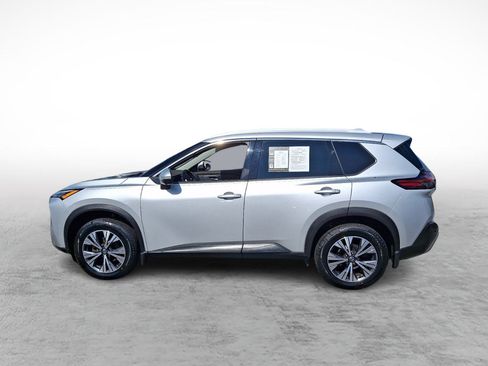 Used 2021 Nissan Rogue SV w/ Premium Package AWD/4WD image 2