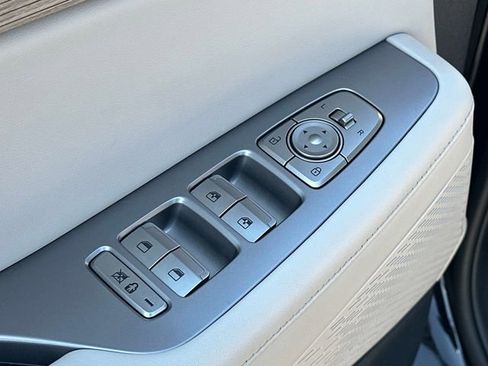 Used 2022 Hyundai Palisade SEL w/ 8P Bench Seat Package FWD image 14