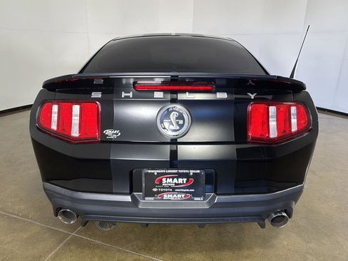 Used 2010 Ford Mustang Shelby GT500 RWD image 11
