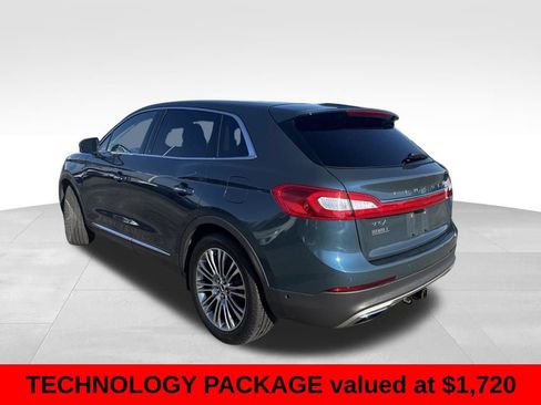 Used 2016 Lincoln MKX Reserve w/ Technology Package FWD image 3