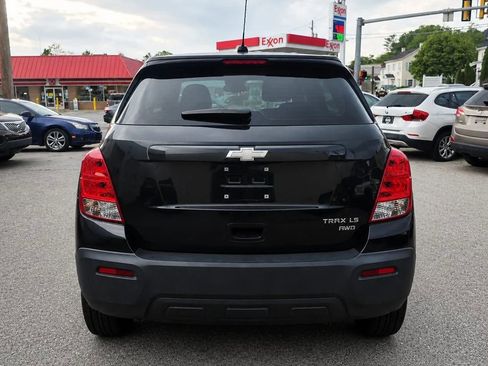Used 2015 Chevrolet Trax LS AWD/4WD image 4