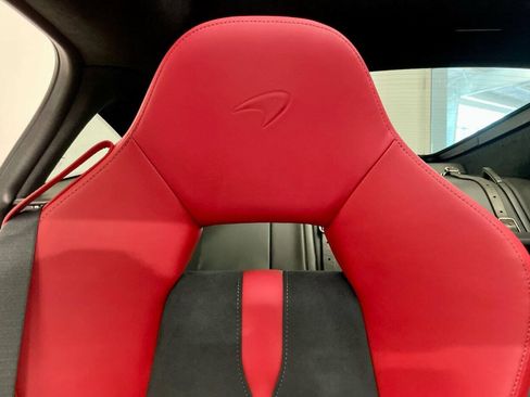 Used 2017 McLaren 570S RWD image 50