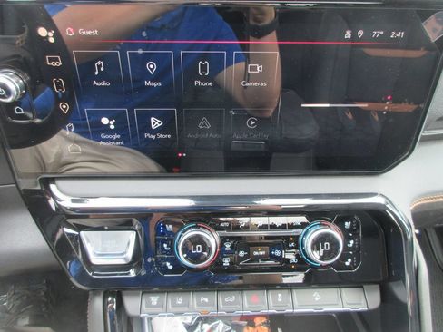 New 2026 GMC Sierra 2500 AT4 w/ AT4 Premium Plus Package AWD/4WD image 19