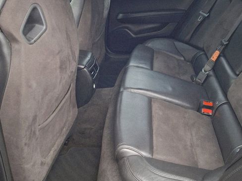 Used 2016 Cadillac ATS V w/ Carbon Fiber Package image 10