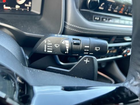 Used 2021 Nissan Rogue Platinum FWD image 21