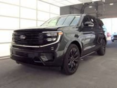 Used 2025 Ford Expedition Max Platinum w/ Stealth Appearance Package AWD/4WD image 21