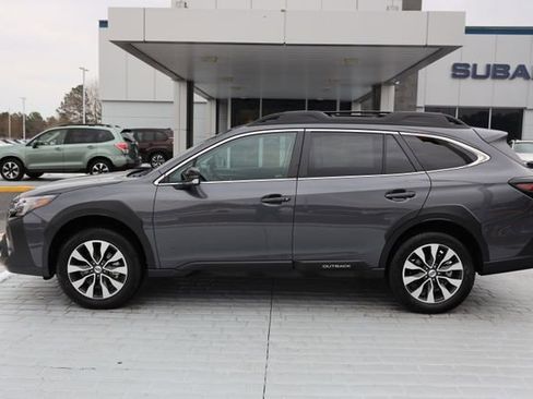 Certified 2025 Subaru Outback Limited image 2