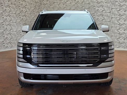 New 2026 Hyundai Palisade Calligraphy FWD image 2