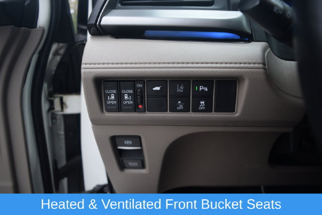 Used 2018 Honda Odyssey Elite image 7