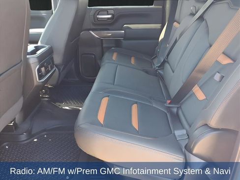 Used 2022 GMC Sierra 2500 AT4 w/ AT4 Preferred Package image 14