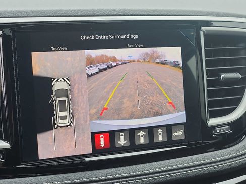 New 2026 Chrysler Pacifica Select image 14