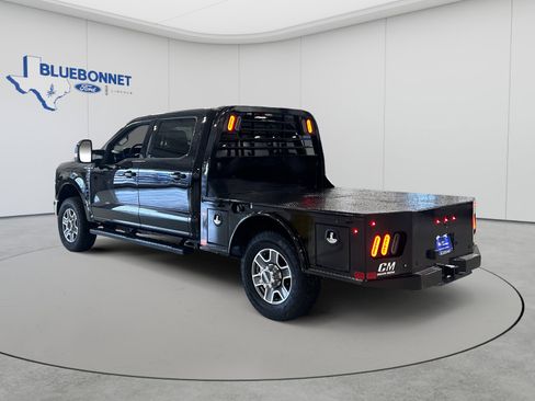 Used 2025 Ford F250 Lariat w/ FX4 Off-Road Package AWD/4WD image 7