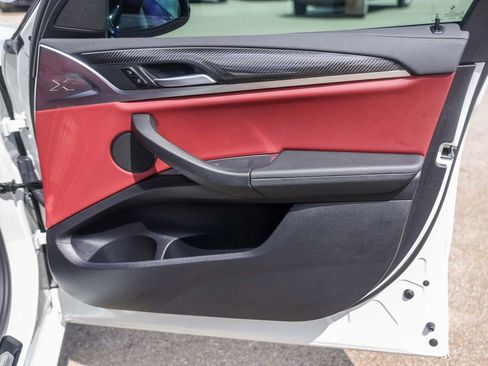 Used 2024 BMW X3 M40i image 31