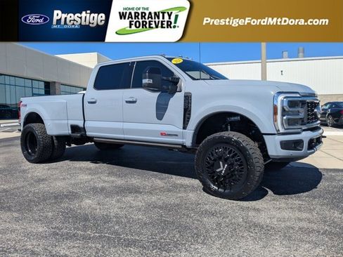 Used 2026 Ford F450 Platinum w/ FX4 Off-Road Package image 1