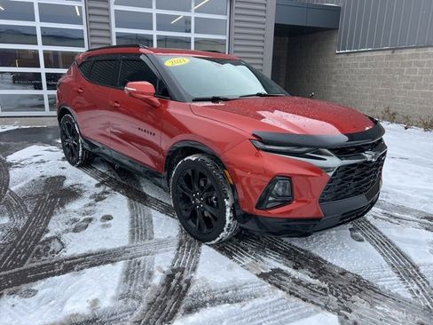 Used 2021 Chevrolet Blazer RS w/ Enhanced Convenience Package image 3