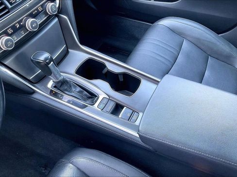 Used 2022 Honda Accord Sport Special Edition image 17