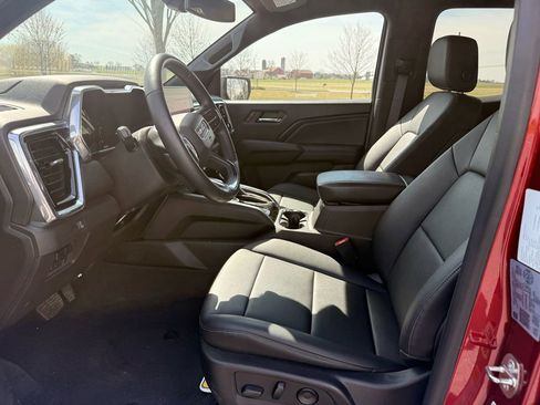 Used 2023 GMC Canyon Elevation w/ Elevation Premium Package image 9