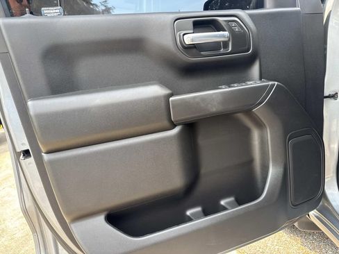 Used 2021 Chevrolet Silverado 1500 Custom w/ LPO, Dark Essentials Package RWD image 21