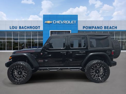 Used 2020 Jeep Wrangler Unlimited Rubicon AWD/4WD image 4