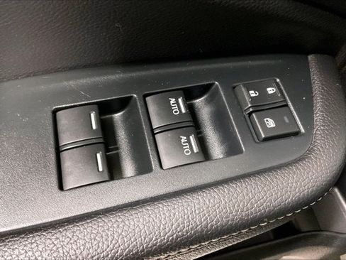 Used 2023 Honda Ridgeline Sport image 40