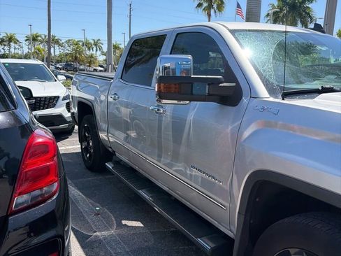 Used 2017 GMC Sierra 1500 SLT w/ SLT Premium Package image 2