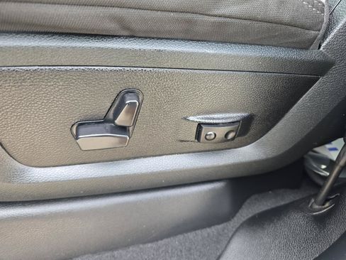 Used 2024 RAM 2500 Big Horn AWD/4WD image 19