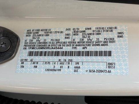 Used 2024 Ford Escape ST-Line image 30