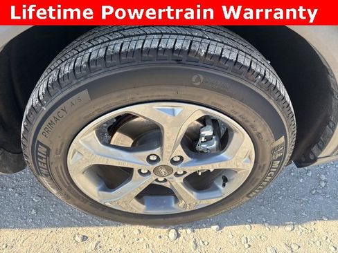 Used 2025 Ford Escape ST-Line image 24