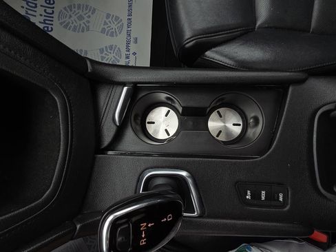 Used 2018 Cadillac XT5 Premium Luxury image 33