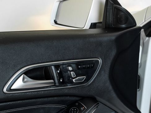 Used 2018 Mercedes-Benz CLA 250 image 40