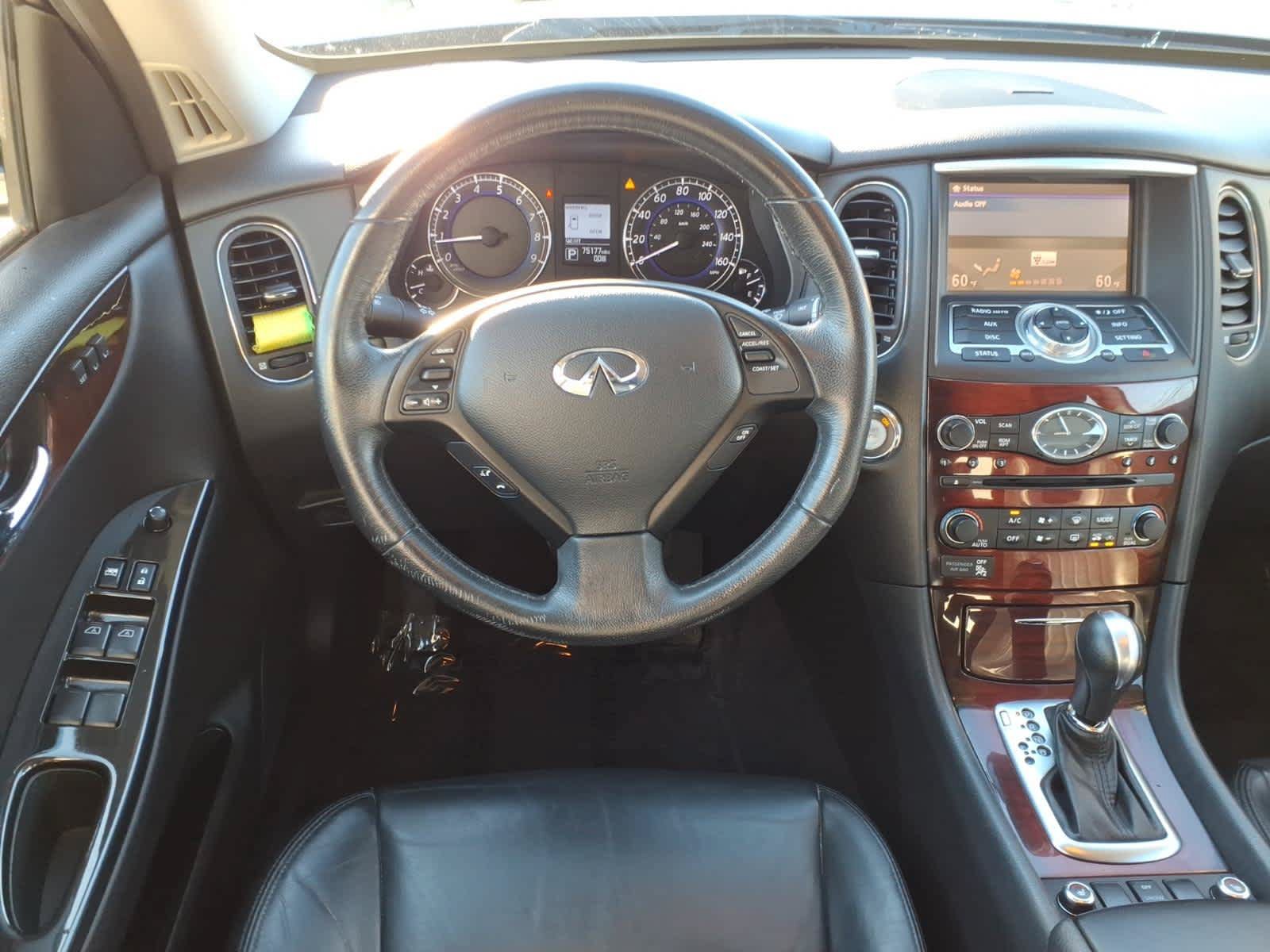 Certified 2017 INFINITI QX50 AWD w/ Premium Package image 13