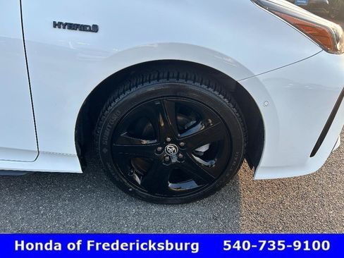 Used 2022 Toyota Prius FWD image 31