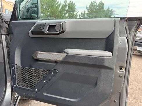 Used 2022 Ford Bronco Black Diamond AWD/4WD image 27